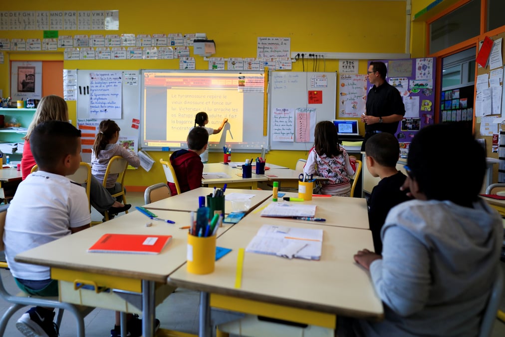 Les syndicats de l'education appellent a une greve le 12 novembre