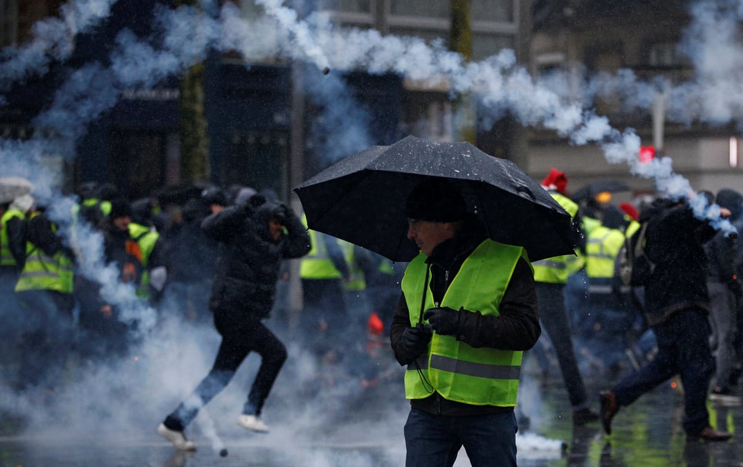 Adoption definitive du budget 2019 revu pour les "gilets jaunes"