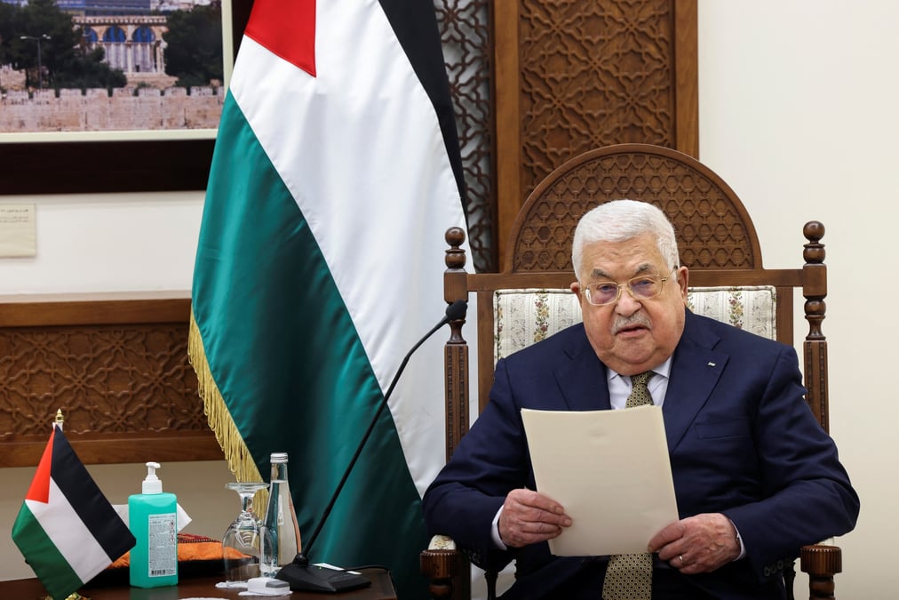 Le dirigeant palestinien mahmoud abbas lors d'une reunion a ramallah