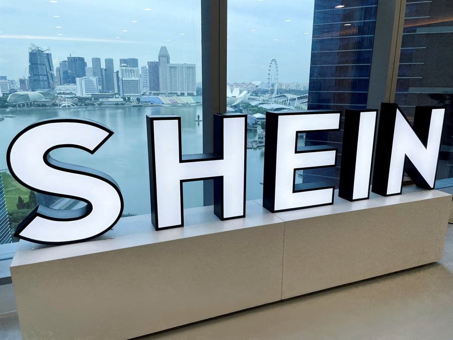 Photo d'archives du logo shein au bureau de singapour