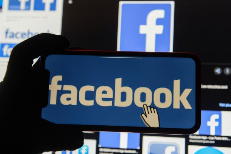Le coronavirus pese sur les recettes publicitaires de facebook