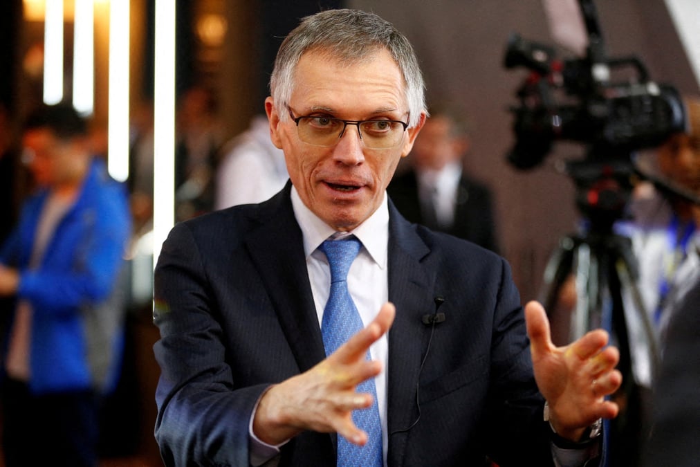 Stellantis: tavares veut eviter les licenciements, met en garde sur l'electrification