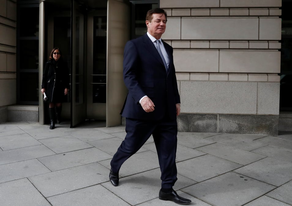 Robert mueller inculpe manafort pour fraude fiscale et bancaire