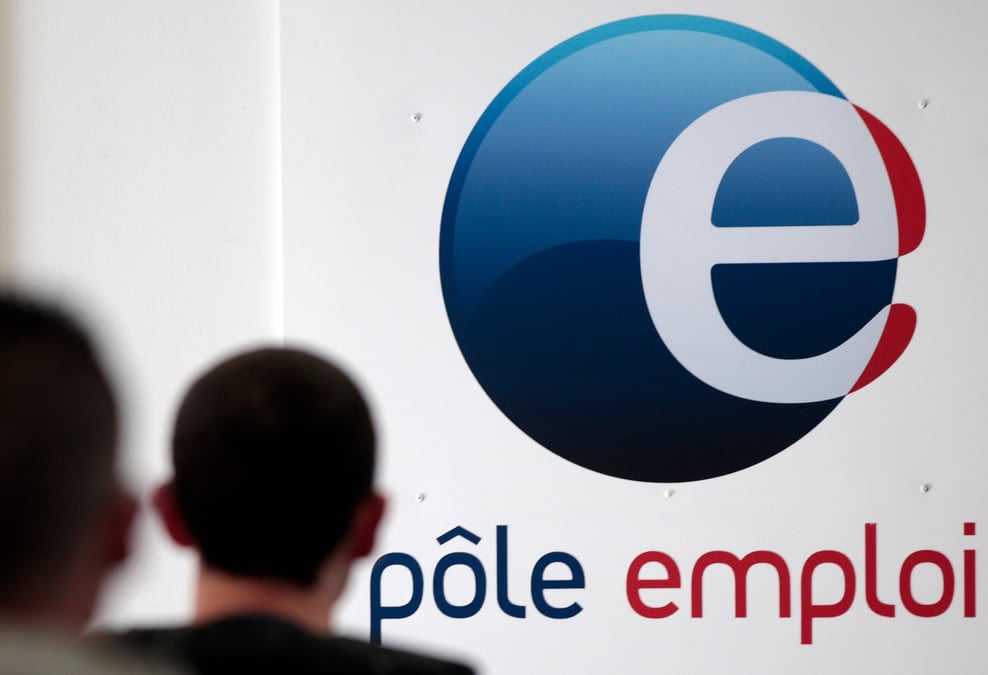 Un tiers des effectifs de pole emploi en greve