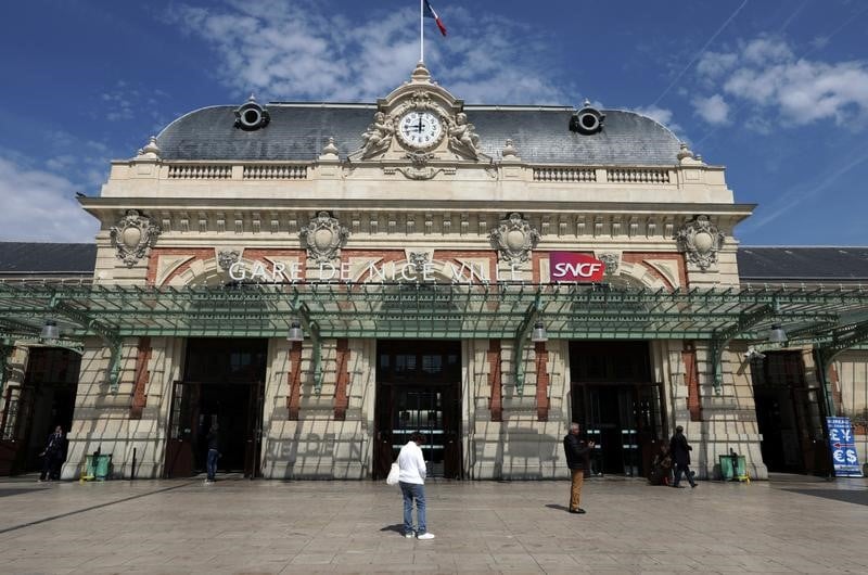 Une mission pour assurer la viabilite de la sncf