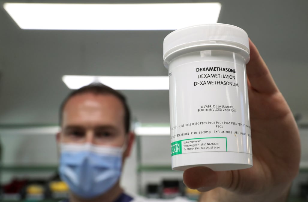 Coronavirus: un corticoide reduit d'un tiers la mortalite des cas severes