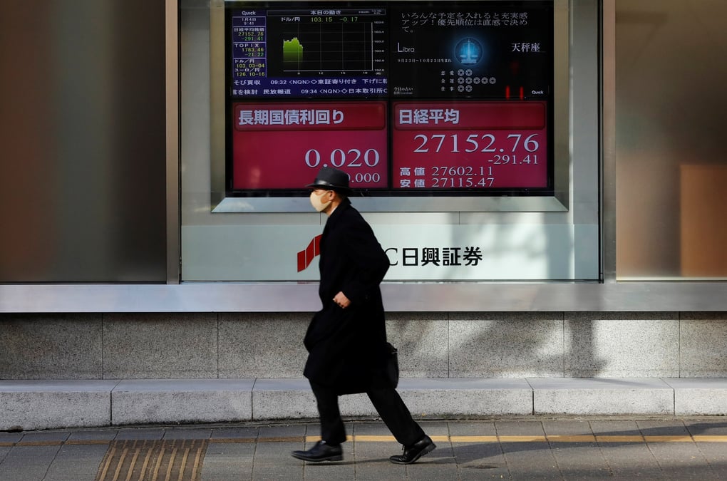 L'indice nikkei a tokyo finit en baisse de 0,38%