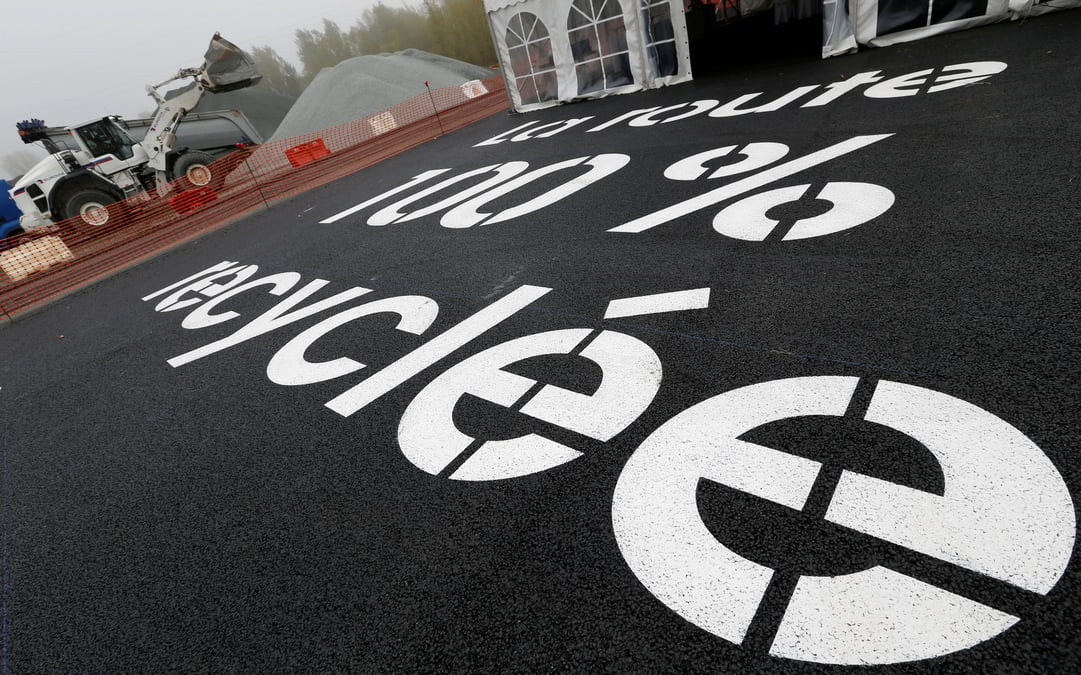 Eurovia experimente le premier enrobe 100% recycle sur une autoroute