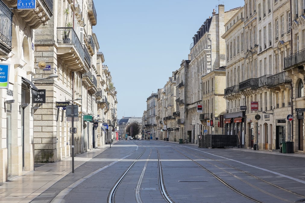 Consommé seulement à moitié, le fonds d'urgence de Bordeaux Métropole est élargi aux micro-entrepreneurs, indépendants et sociétés commerciales sans salarié.