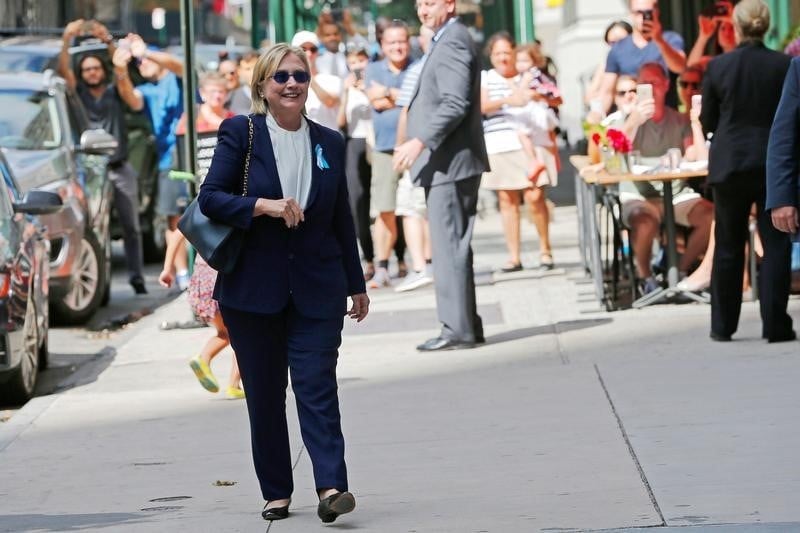 Retour sur le terrain d'hillary clinton prevu cette semaine