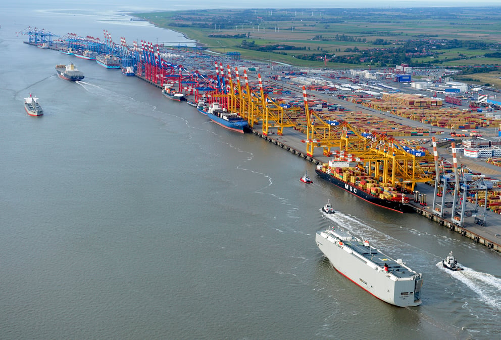 Allemagne: les exportations depassent les attentes en septembre