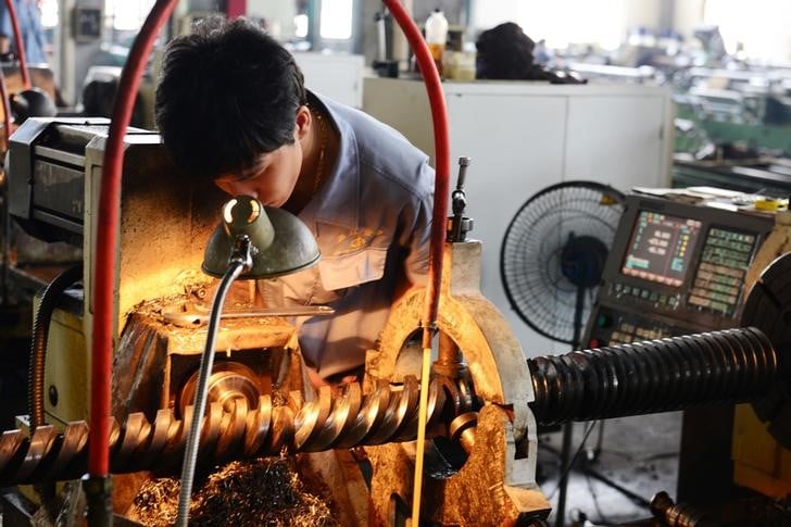 Acceleration de l'activite manufacturiere en chine