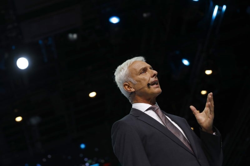 Vw reflechit a une ipo du pole camions pour plus d'efficacite