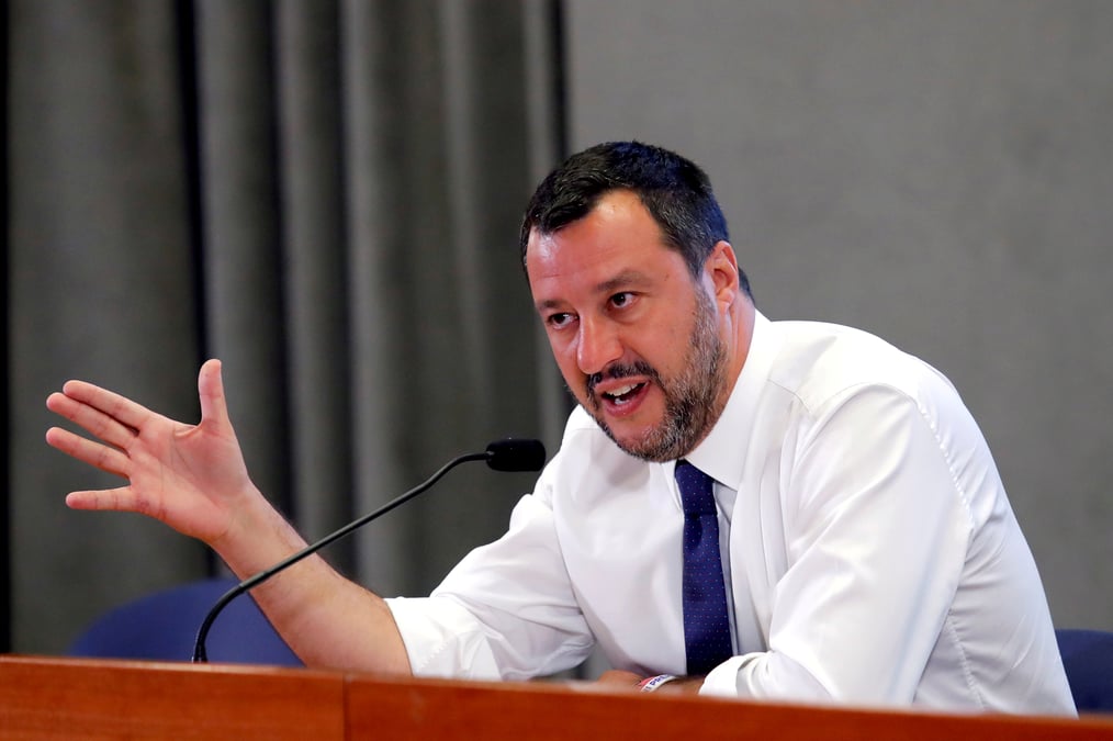 Italie: salvini promet des baisses d'impots s'il est elu