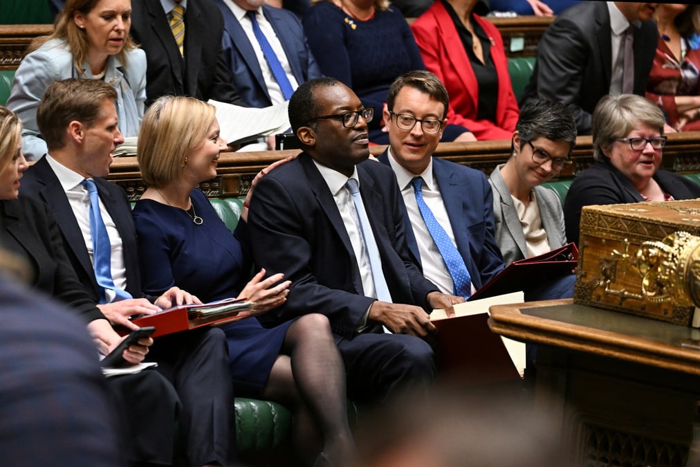 Lizz Truss congrats Kwasi Kwarting after