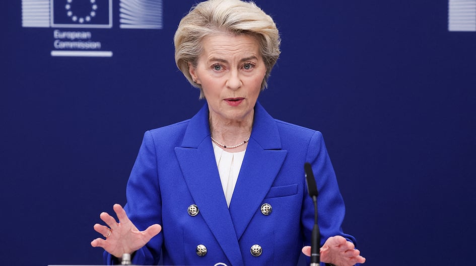 Ursula Von der Leyen, présidente de la Commission européenne, prépare la riposte aux taxes douanières mises en place par Donald Trump.