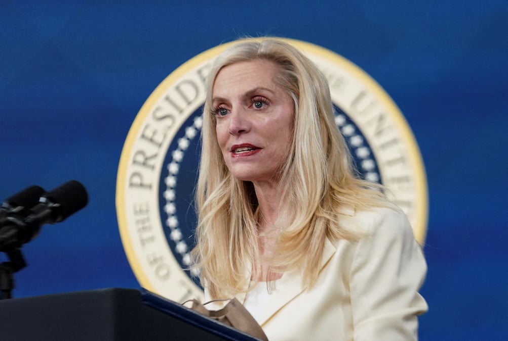 Usa: controler l'inflation, priorite de la fed, selon brainard