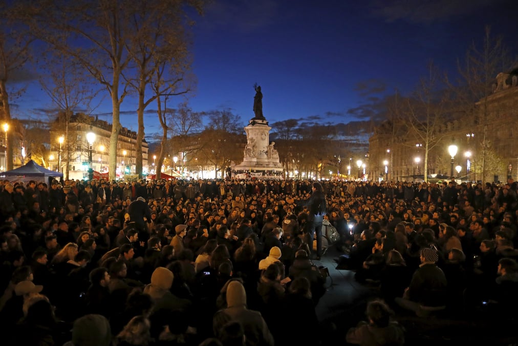 L'unef juge l'encadrement policier des manifestations demesure