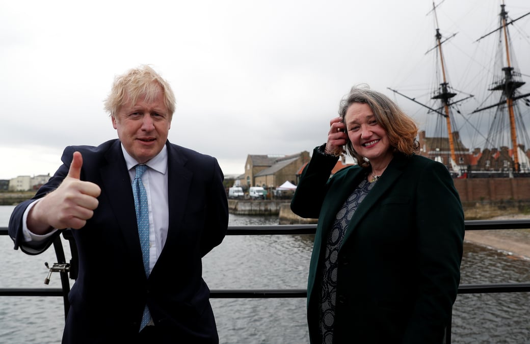 Johnson savoure la prise d'un bastion travailliste