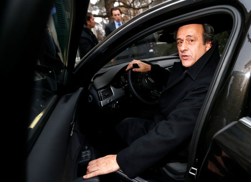 Michel platini se dit condamne par avance par la commission d'ethique de la fifa