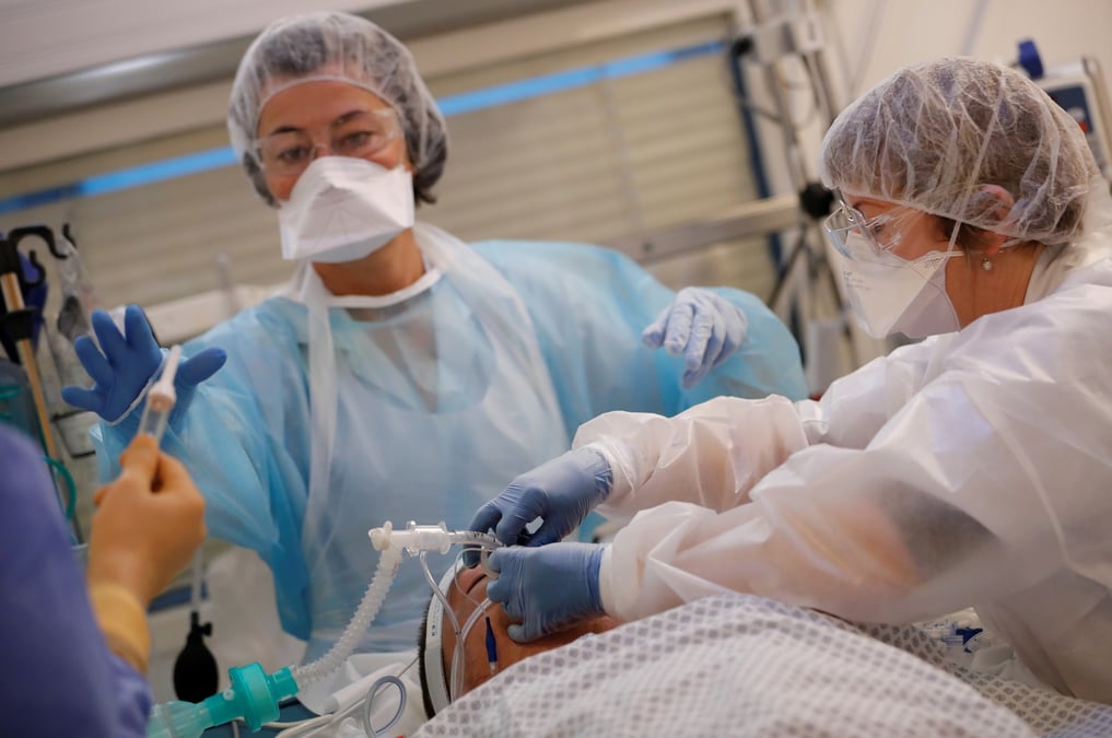 France: greve dans les hopitaux pour denoncer le manque de personnels