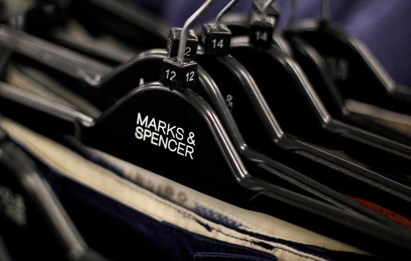 Marks & spencer ferme des magasins apres un mauvais 3e trimestre