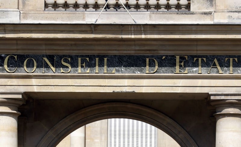 Le gouvernement prevoit des mesures pour brider le parlement
