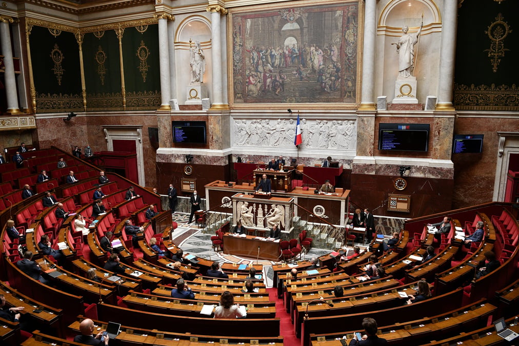 Pas de vote a l'assemblee sur l'application de tracage stopcovid