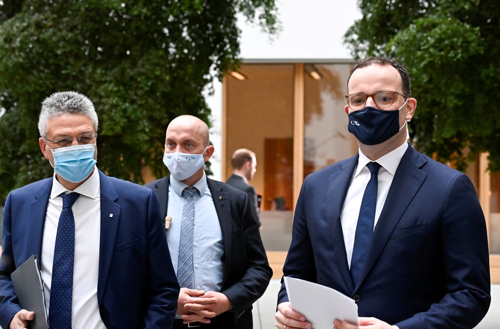 Coronavirus: le nombre de cas grimpe en fleche en allemagne a l'approche de l'hiver