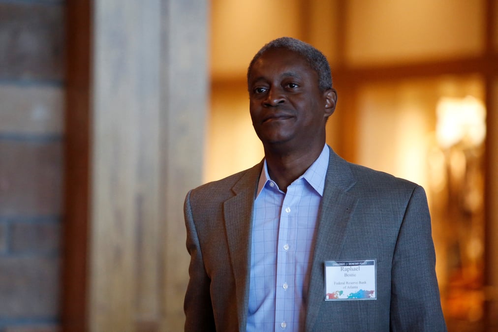 Etats-unis: bostic (fed) favorable a trois hausses de taux, une reduction rapide du bilan en 2022