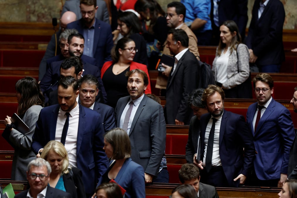 Des deputes a l'assemblee nationale a paris