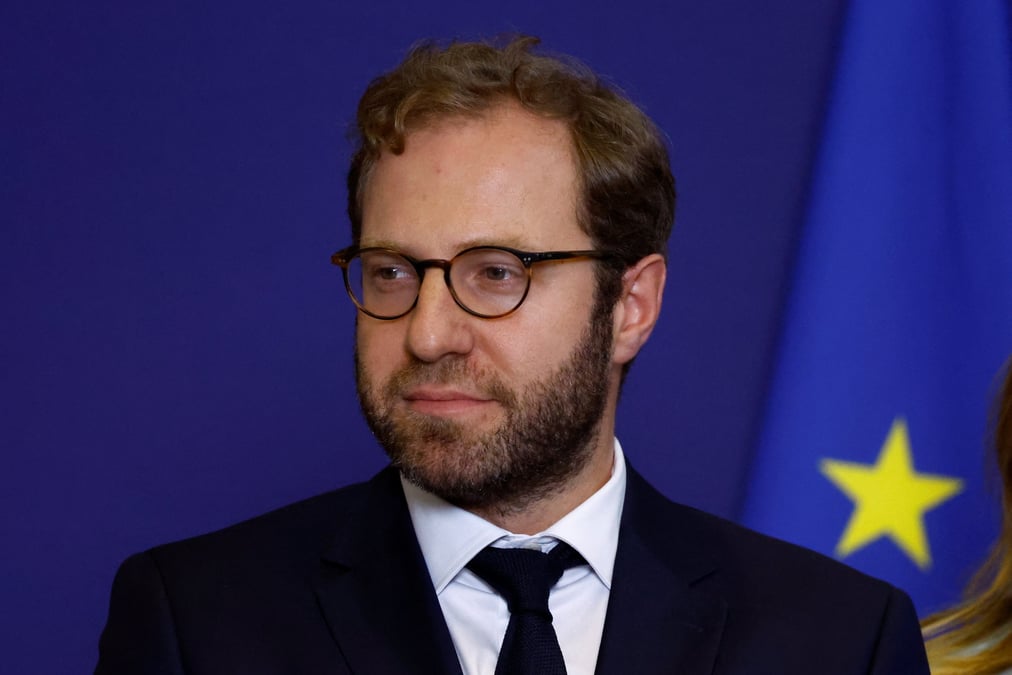 Pour mémoire, après un dérapage attendu à 6,1% cette année, le gouvernement entend ramener le déficit public à 5% dès 2025, pour revenir en 2029, sous la limite de 3% tolérée par Bruxelles.