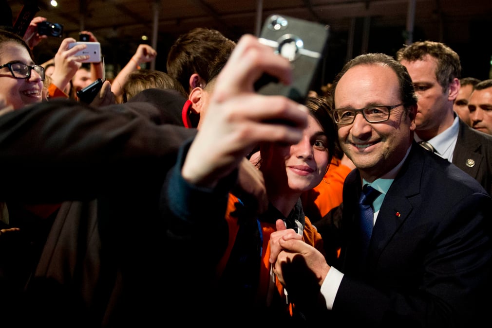 francois hollande celebre le service civique