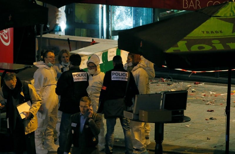 Au moins trois francais auteurs des attentats de vendredi