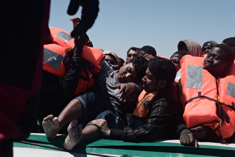 Plus de 2000 migrants secourus en mediterranee