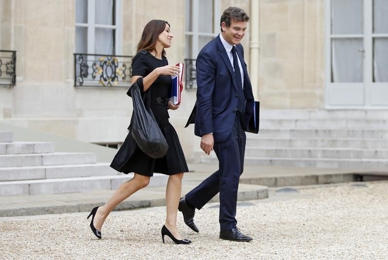 Aurelie filippetti porte plainte contre paris match