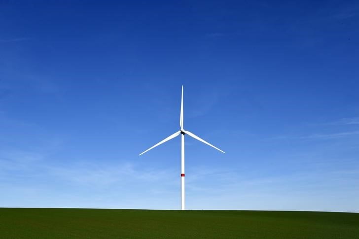 Doubler la part des energies renouvelables genererait des milliards de dollars d'economies