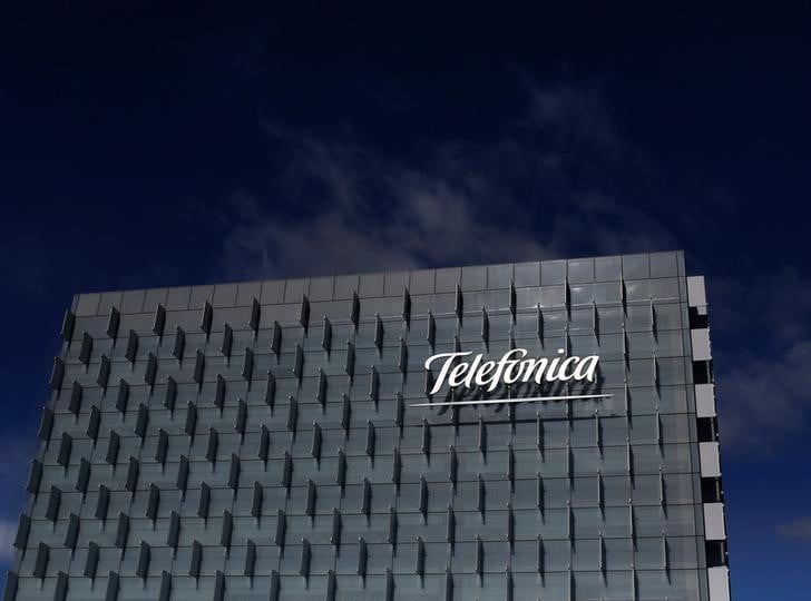 Telefonica espere lever 1,4 milliard d'euros avec telxius
