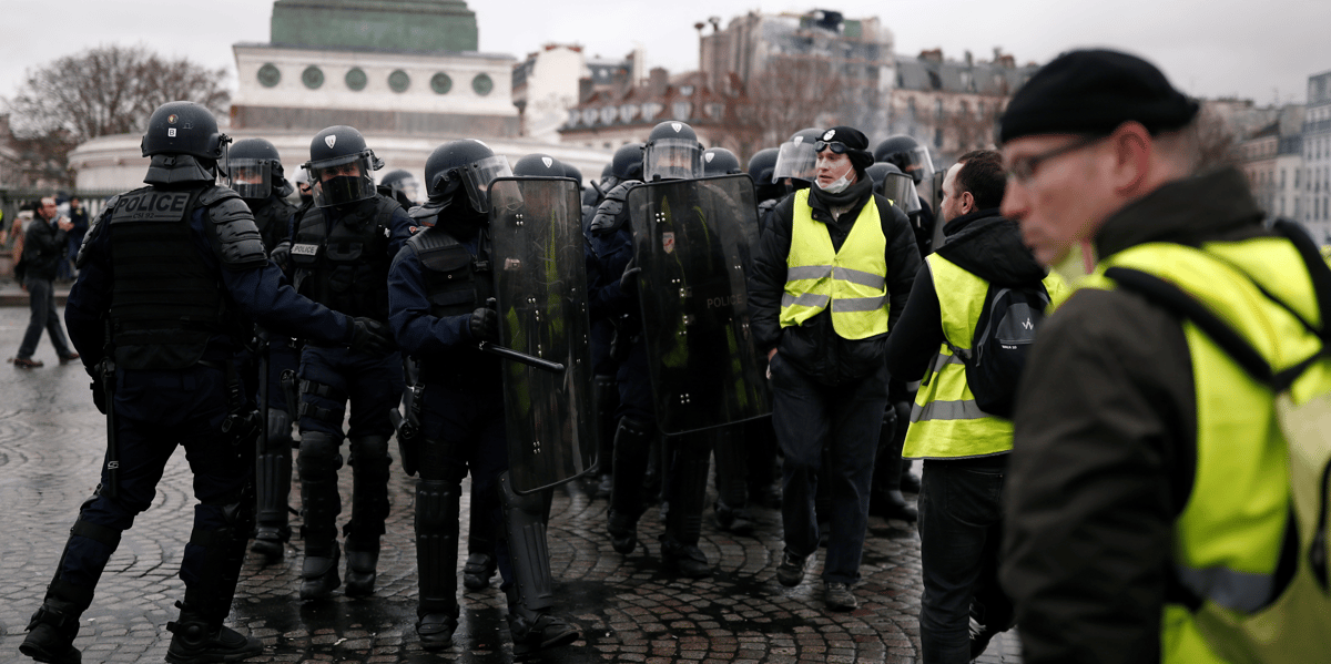 Le "gilet jaune" blesse a l'oeil a porte plainte, dit bfmtv