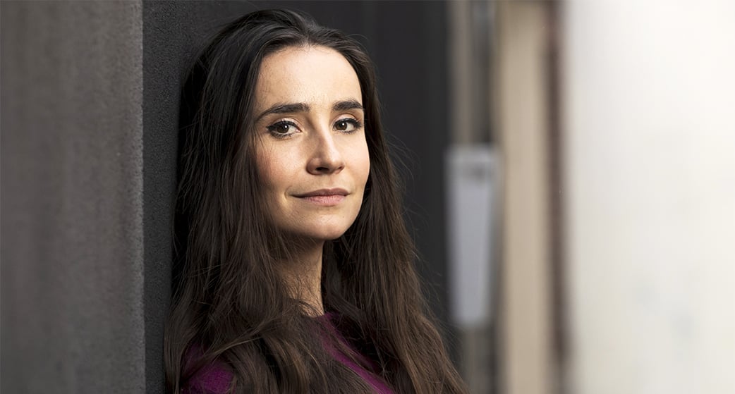 Le portrait de la journaliste Salomé Saqué à Paris, le 22 janvier 2025.