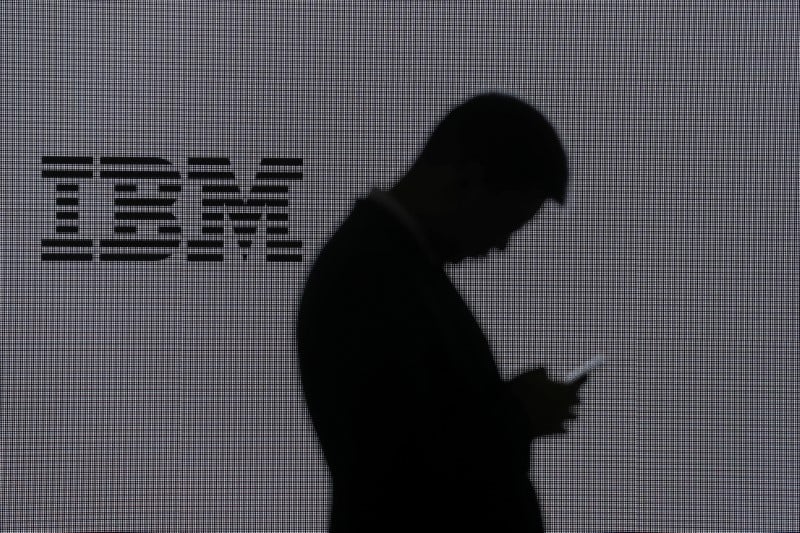 Ibm annonce la creation de 1.800 emplois en france