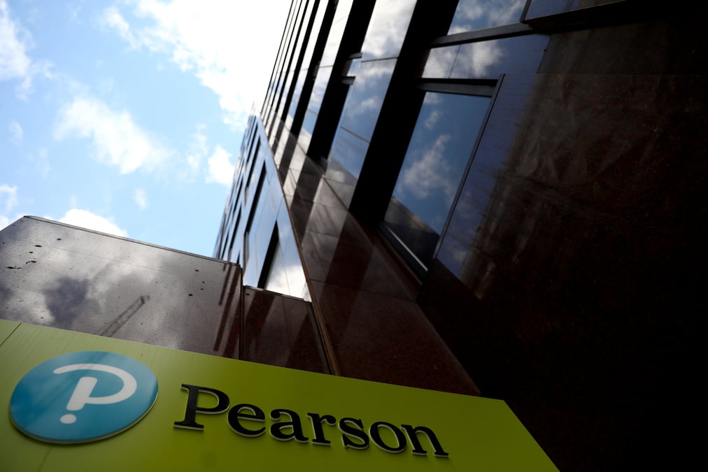 Pearson prevoit des ventes en hausse en 2020