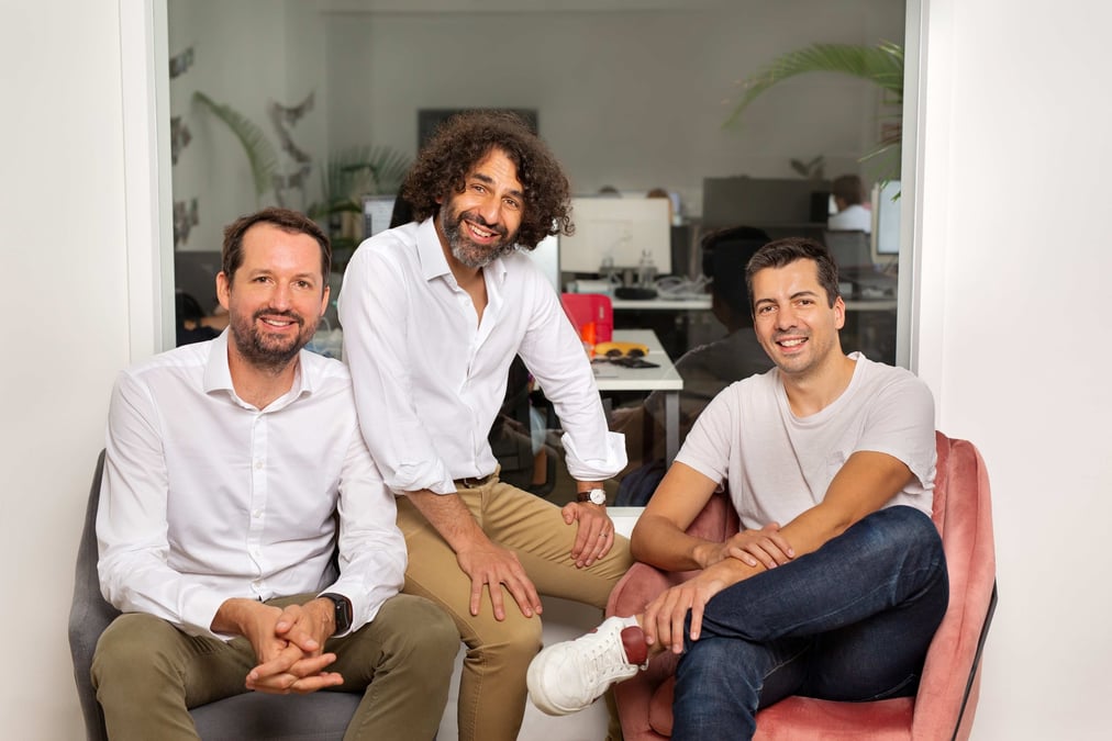 Les cofondateurs de Swan, Mathieu Breton, Nicolas Benady et Nicolas Saison, ont intégré la dimension européenne dès le lancement de la start-up.