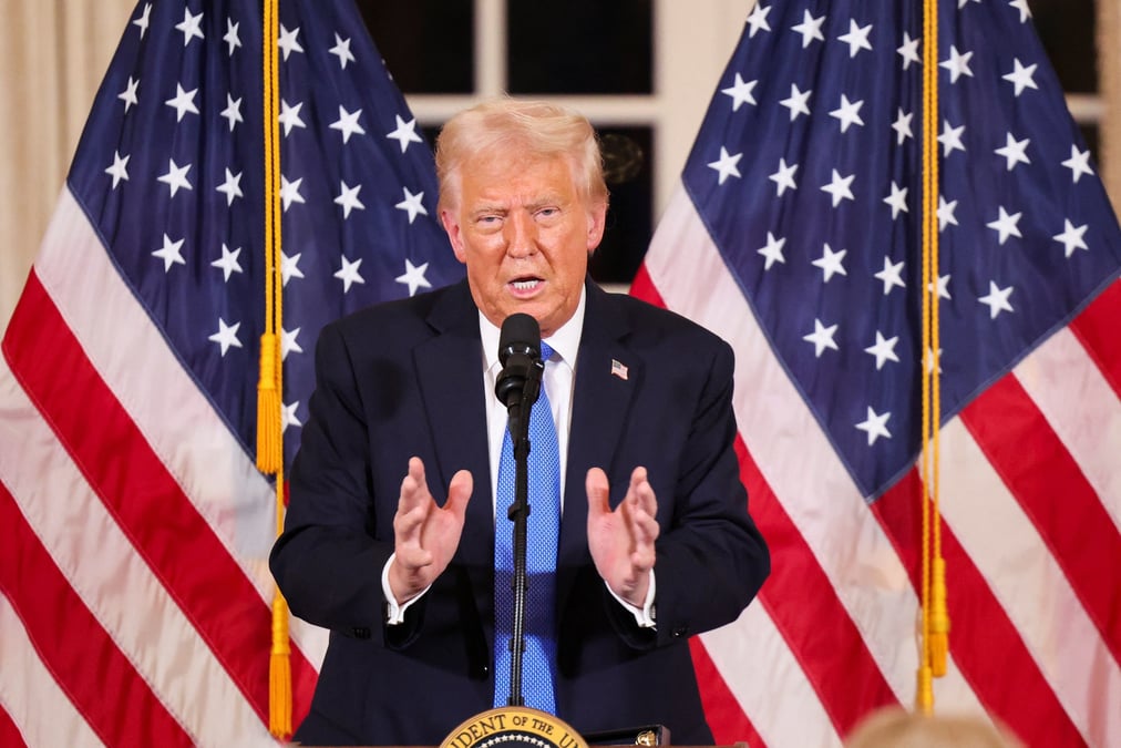 Le président américain veut imposer 50 % de droits de douane sur l'acier et l'aluminium en provenance du Canada et du Mexique.