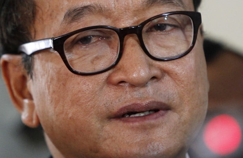 L'opposant cambodgien annonce son retour en politique