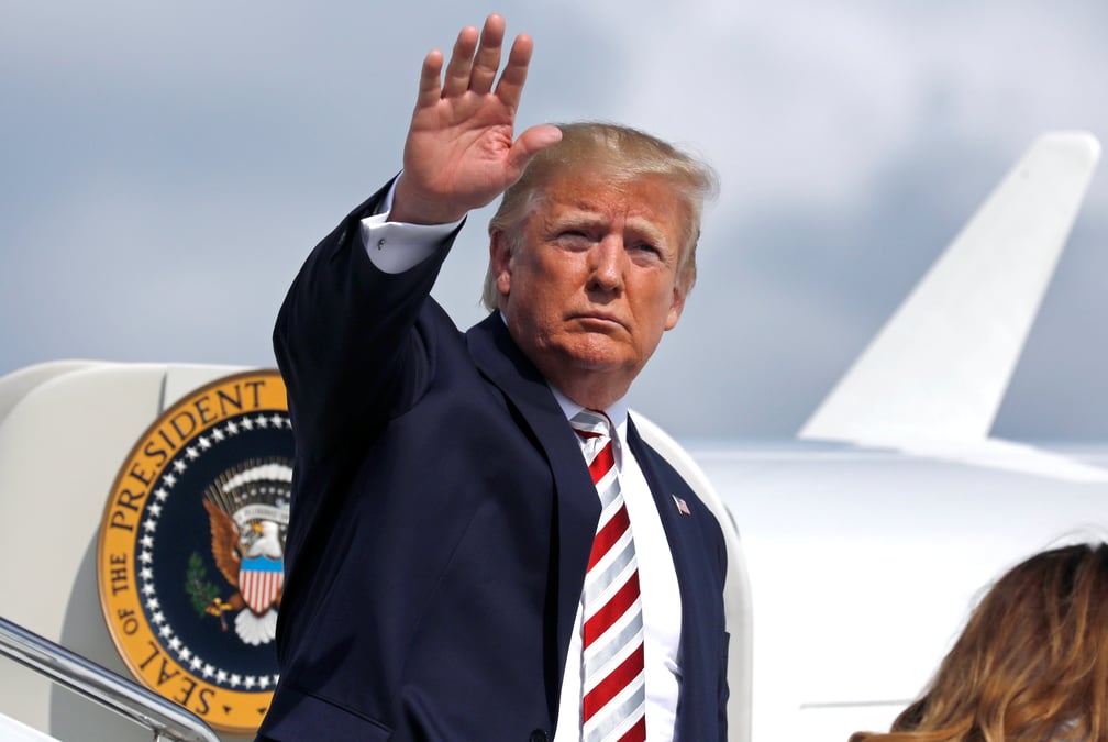 Trump appelle a une loi pour durcir les controles sur les ventes d'armes