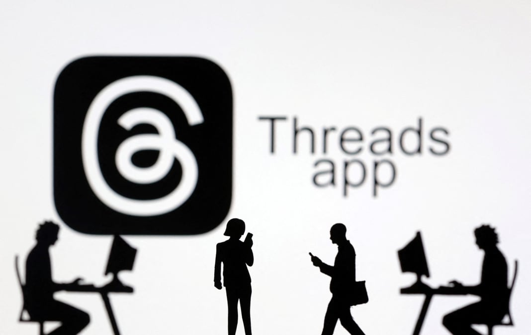 Threads, le nouveau réseau social censé détrôner X (ex-Twitter) du groupe Meta (Facebook, Instagram, WhatsApp), peine à tenir la cadence.