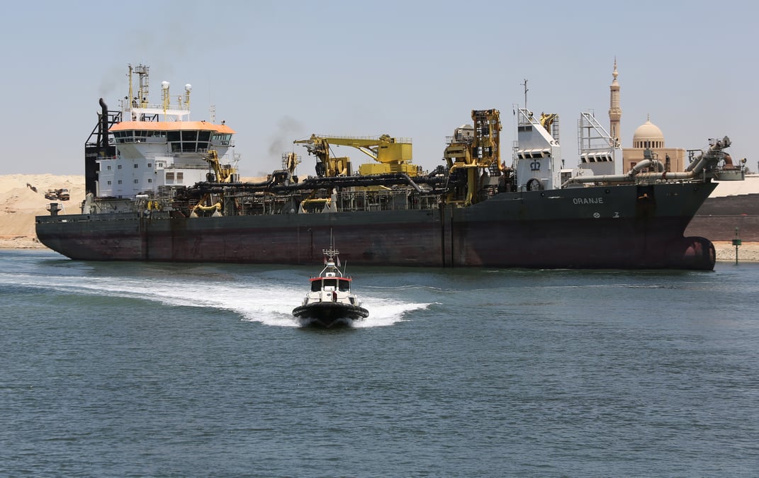 Le nouveau canal de suez, enjeu economique et politique pour l'egyppte