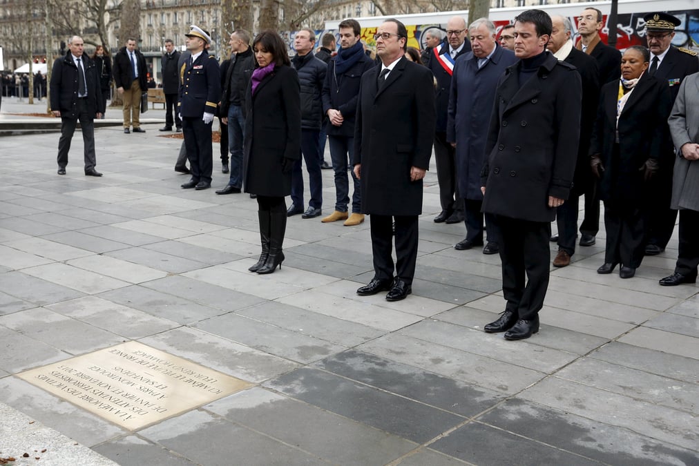 Hommage aux victimes des attentats