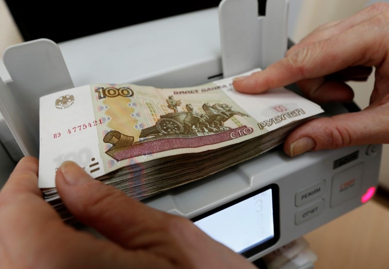 Moscou prepare un plan de soutien a l'economie d'1,6 milliard d'euros